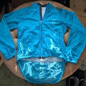 Descente Women's Lightweight Windbreaker Jacket Adjustable Butt Flap Size Large